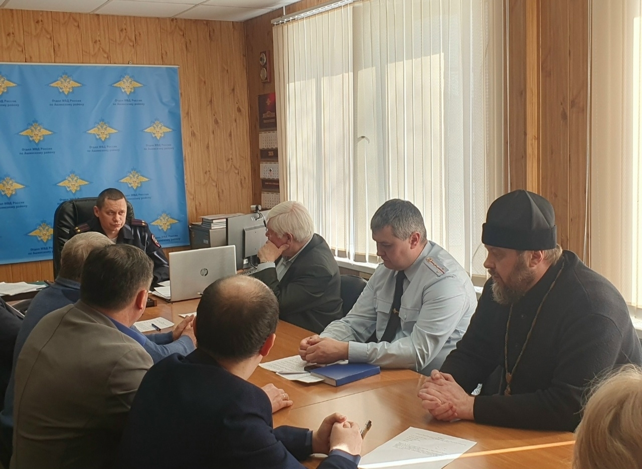 БЛАГОЧИННЫЙ АШИНСКОГО ОКРУГА ПРИНЯЛ УЧАСТИЕ В РАБОТЕ ОБЩЕСТВЕННОГО СОВЕТА В ОТДЕЛЕ МВД